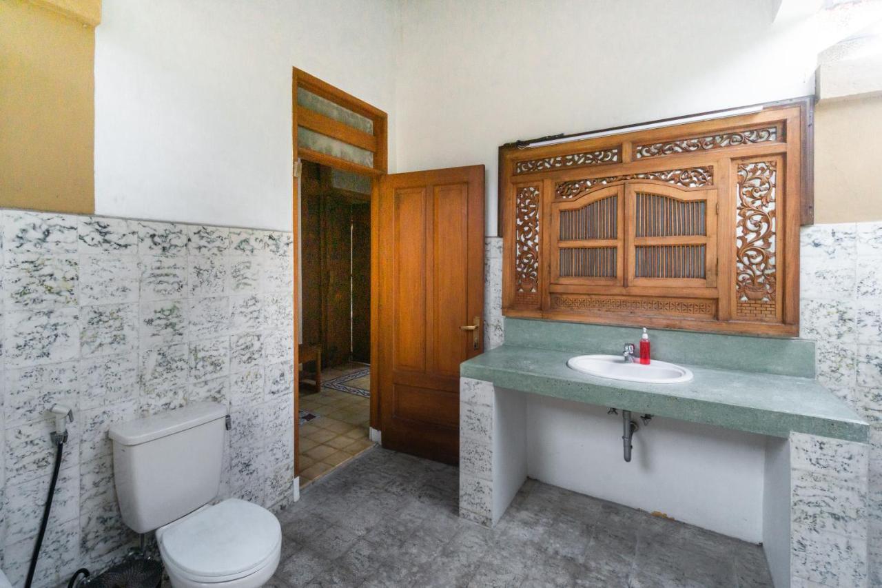 Bali Royal Heritage Villa Seminyak Buitenkant foto