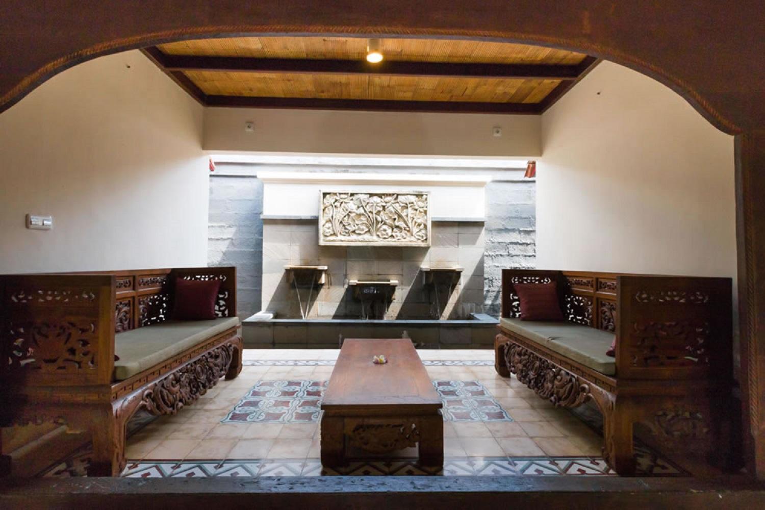 Bali Royal Heritage Villa Seminyak Buitenkant foto