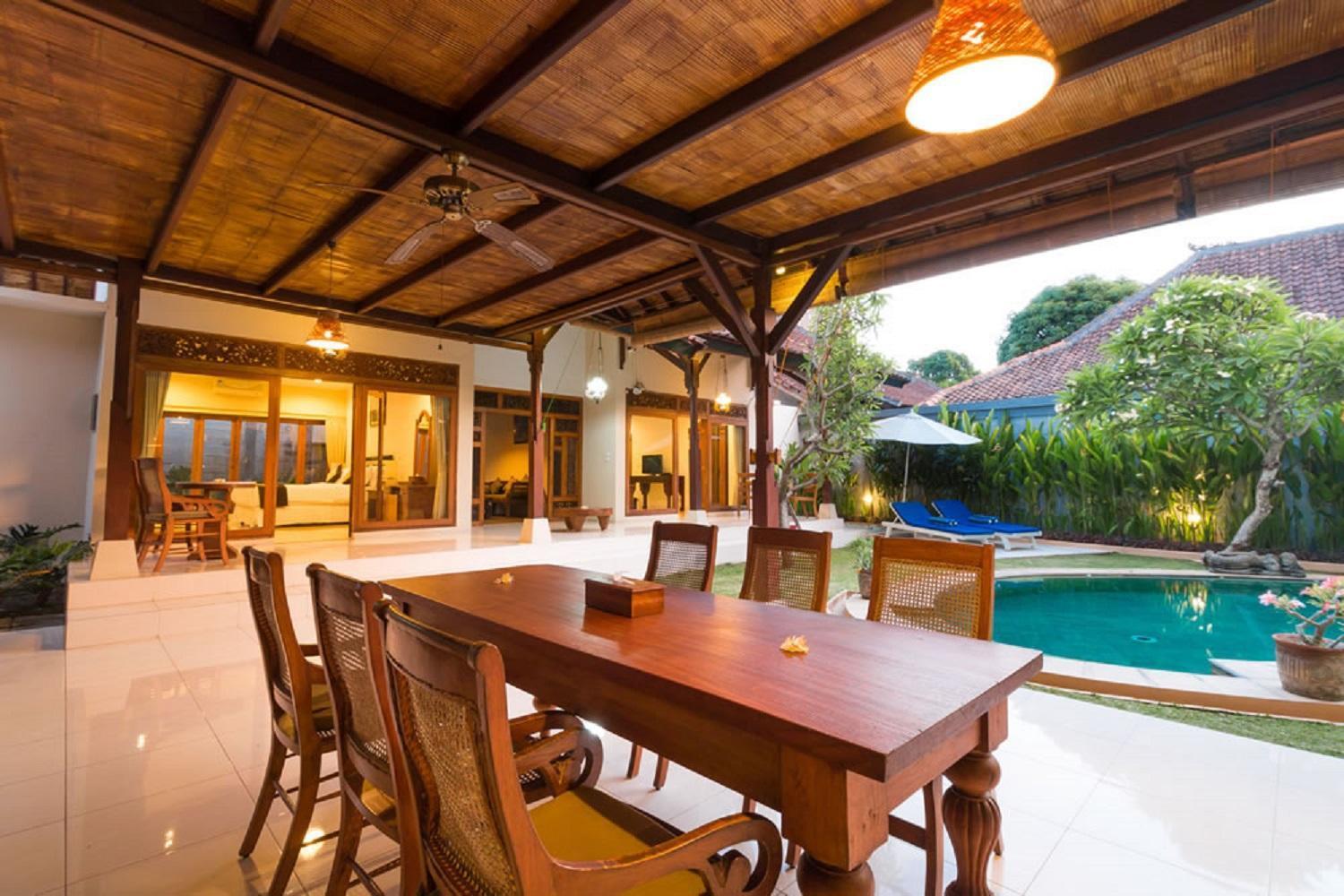 Bali Royal Heritage Villa Seminyak Buitenkant foto